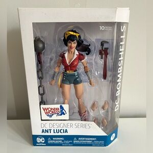 DC designer series - Ant Lucia - DC bombshells Wonder Woman